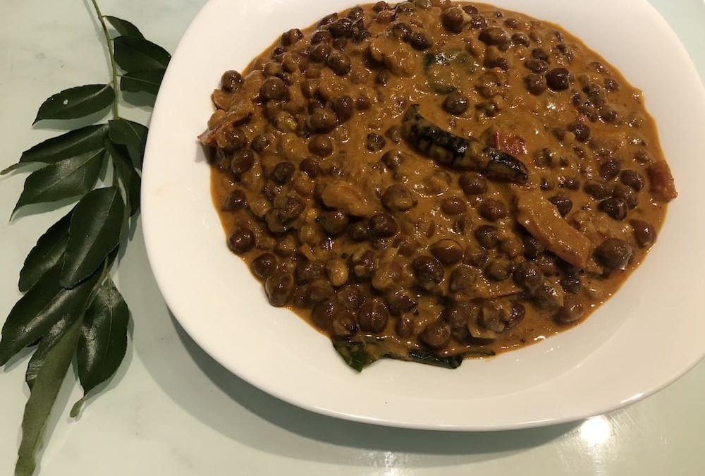 Varutharacha Kadala Curry: A Delicious and Flavorful Dish from Kerala